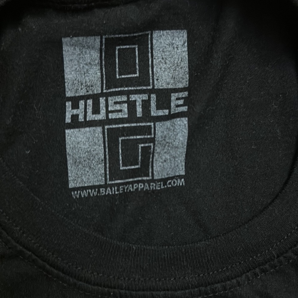 Graphic tee perfect condition - Picture 3 of 4
